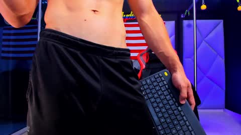 Ayden Miller online show from February 2025 04:46:02 AM