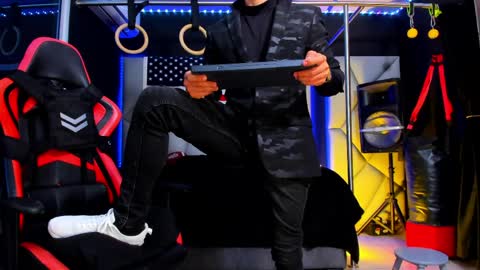 Ayden Miller online show from March 2026 03:40:01 AM