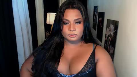 AYESHA online show from November 2025 03:34:01 PM