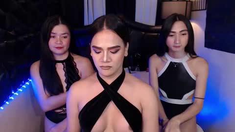 ayeshalove online show from September 2025 10:31:01 PM