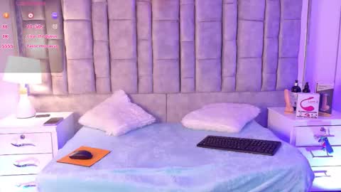 ayla_han online show from February 2026 04:11:01 AM