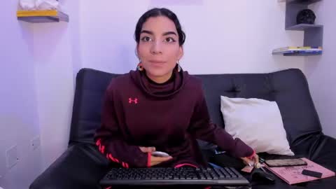 ayla online show from April 2026 12:08:02 PM