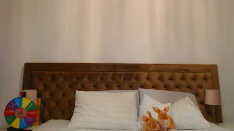 Aylin online show from October 2025 01:50:01 AM