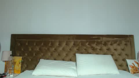 Aylin online show from June 2026 06:59:01 AM
