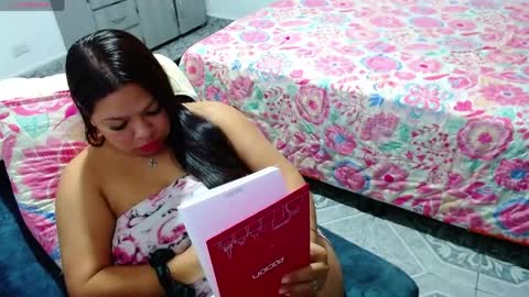 aynara_kiss online show from April 2026 07:25:02 AM