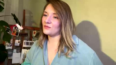 ayrix online show from October 2025 09:09:02 PM