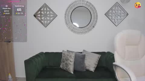 ayshel_cooperr online show from October 2025 04:20:02 AM