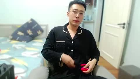 ayyzqh66 online show from May 2026 06:13:01 PM
