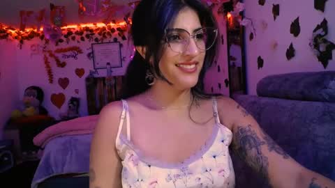 Azahar online show from February 2025 05:16:01 AM