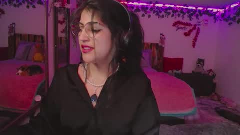 Azahar online show from November 2025 10:32:02 PM