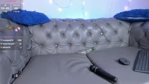 Snapshot of azahaara_ chatting on February 2025 05:50:02 AM azah online show from February 2025 05:50:02 AM