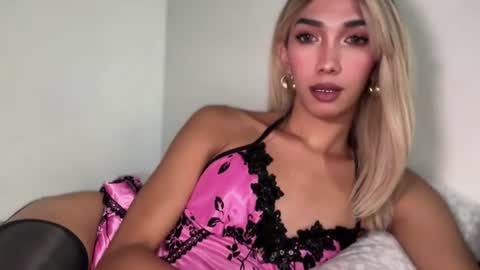 Snapshot of azalea_cum69 chatting on July 2026 05:34:01 AM azalea_cum69 online show from July 2026 05:34:01 AM