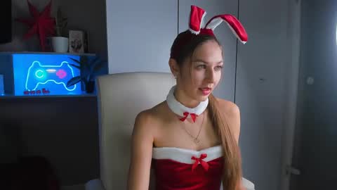 Sofia online show from December 2024 06:15:02 PM