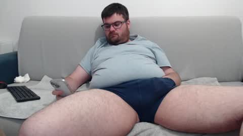 Azer online show from December 2024 09:48:01 PM