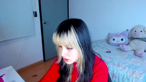 Azu Moure online show from December 2024 07:17:02 AM