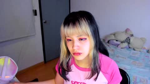 Azu Moure online show from December 2024 03:50:02 AM