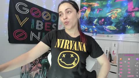 Snapshot of azucenaxxxgp chatting on December 2024 10:13:01 PM Azucena R online show from December 2024 10:13:01 PM