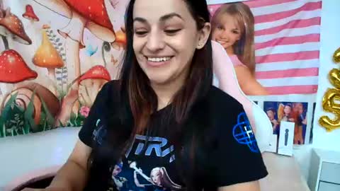 Snapshot of azucenaxxxgp chatting on July 2026 04:46:02 PM Azucena R online show from July 2026 04:46:02 PM