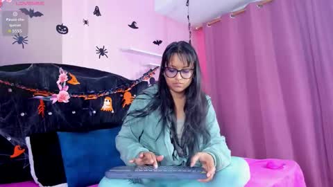 Snapshot of azul_moonn chatting on November 2025 03:41:01 AM azul_moonn online show from November 2025 03:41:01 AM
