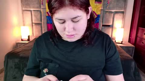 Snapshot of azul_veraa chatting on June 2026 12:15:02 PM Azul online show from June 2026 12:15:02 PM