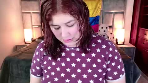 Snapshot of azul_veraa chatting on June 2026 12:19:01 PM Azul online show from June 2026 12:19:01 PM