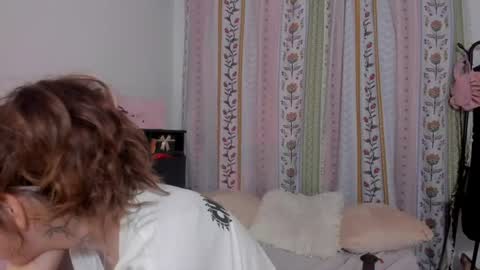 Snapshot of azumi_saan chatting on June 2026 04:35:02 AM azumi saan online show from June 2026 04:35:02 AM