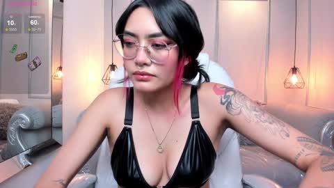 Azura online show from December 2024 11:34:02 PM