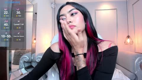 Azura online show from January 2025 10:26:02 PM