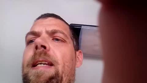 Snapshot of azza42086 chatting on May 2026 03:56:02 AM azza42086 online show from May 2026 03:56:02 AM