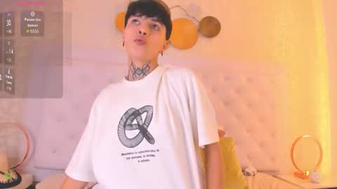 Anny online show from January 2026 04:04:02 AM