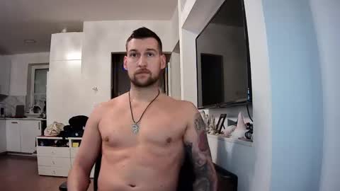 Snapshot of b_marco_ chatting on January 2025 03:46:02 PM b_marco_ online show from January 2025 03:46:02 PM