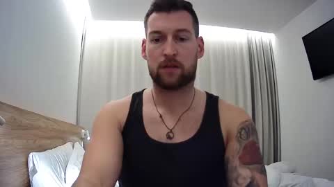 Snapshot of b_marco_ chatting on March 2025 04:30:02 PM b_marco_ online show from March 2025 04:30:02 PM