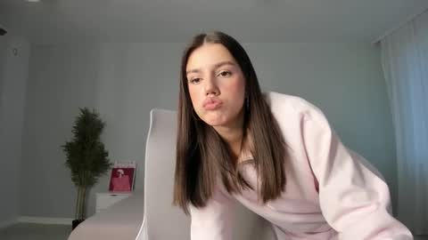 Snapshot of bab_boom chatting on October 2025 12:52:02 AM Monica online show from October 2025 12:52:02 AM