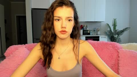 Monica online show from April 2026 03:28:02 AM