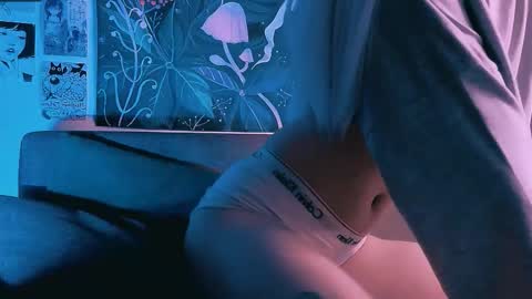 babe_moister online show from September 2025 09:31:01 AM