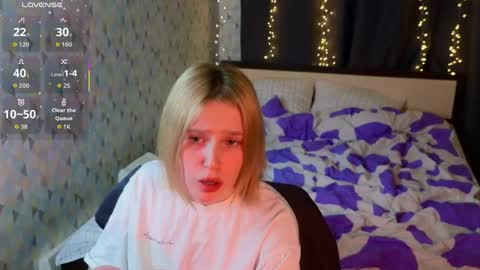 Sweety Eva online show from April 2026 07:07:02 PM