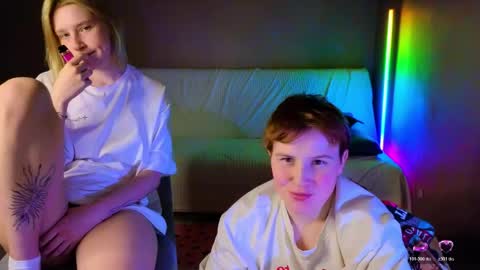 Snapshot of babees_eva chatting on May 2026 04:04:02 PM Sweety Eva online show from May 2026 04:04:02 PM