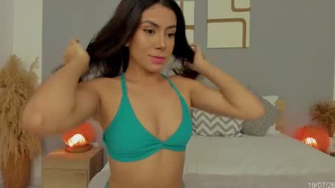Snapshot of babesexy19_ chatting on July 2026 03:43:01 AM itzell online show from July 2026 03:43:01 AM