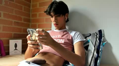 babitas44 online show from November 2025 05:15:02 PM