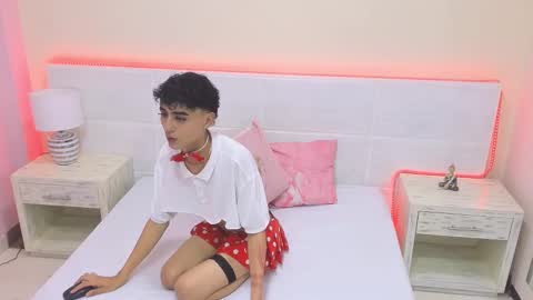 Ander online show from February 2025 08:15:02 PM