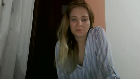 Baby Blonde online show from February 2026 06:44:01 PM