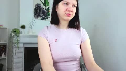 Evalena maybe just Eva online show from February 2026 05:16:02 AM