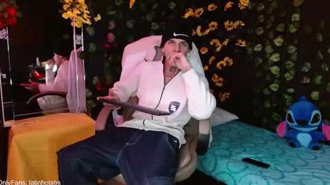 Snapshot of baby_gio chatting on December 2024 10:23:01 PM OF GxoXabs online show from December 2024 10:23:01 PM