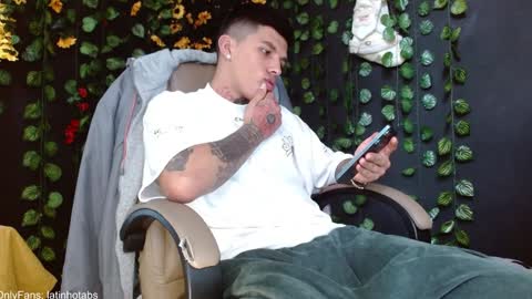 Snapshot of baby_gio chatting on December 2024 03:13:01 PM OF GxoXabs online show from December 2024 03:13:01 PM