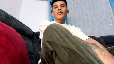 Snapshot of baby_gio chatting on December 2024 01:26:01 AM OF GxoXabs online show from December 2024 01:26:01 AM