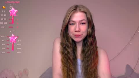 Snapshot of baby_girl_0001 chatting on January 2025 01:38:02 AM Kira online show from January 2025 01:38:02 AM
