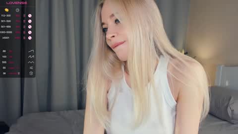 Emily online show from December 2024 06:08:02 AM