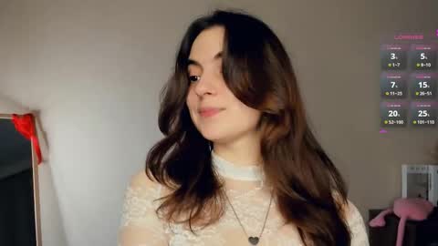 Emily online show from October 2025 07:03:02 AM