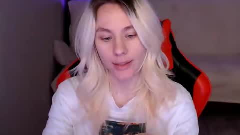 baby_kitte online show from December 2024 06:36:01 AM