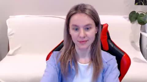 baby_kitte online show from February 2025 02:28:02 AM